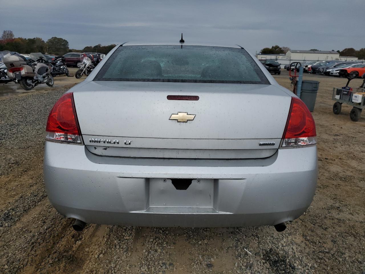 2015 Chevrolet Impala - Image 6