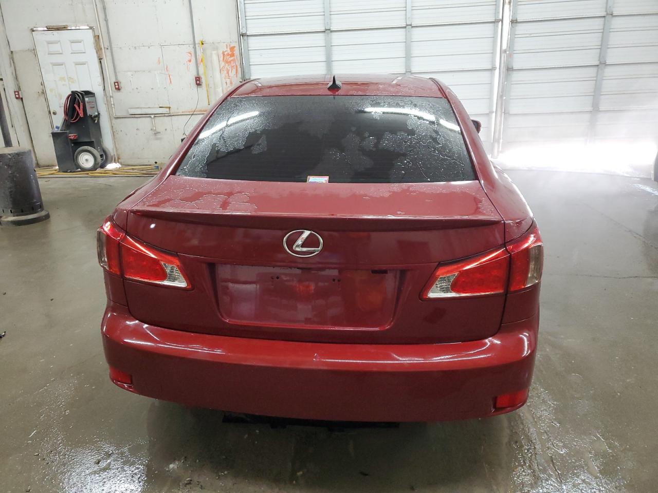 2009 Lexus IS - Image 6