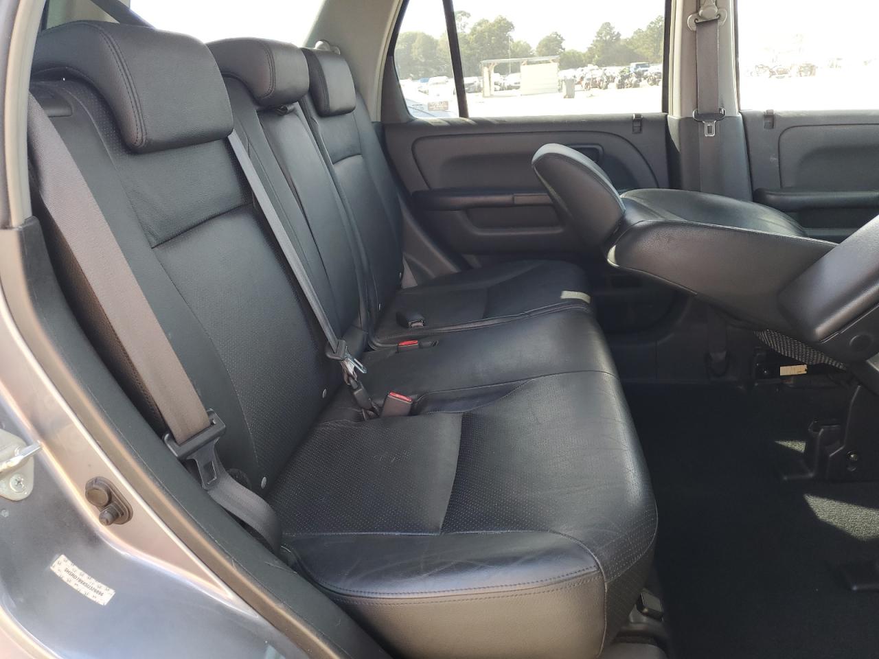 2005 Honda CR-V - Image 11