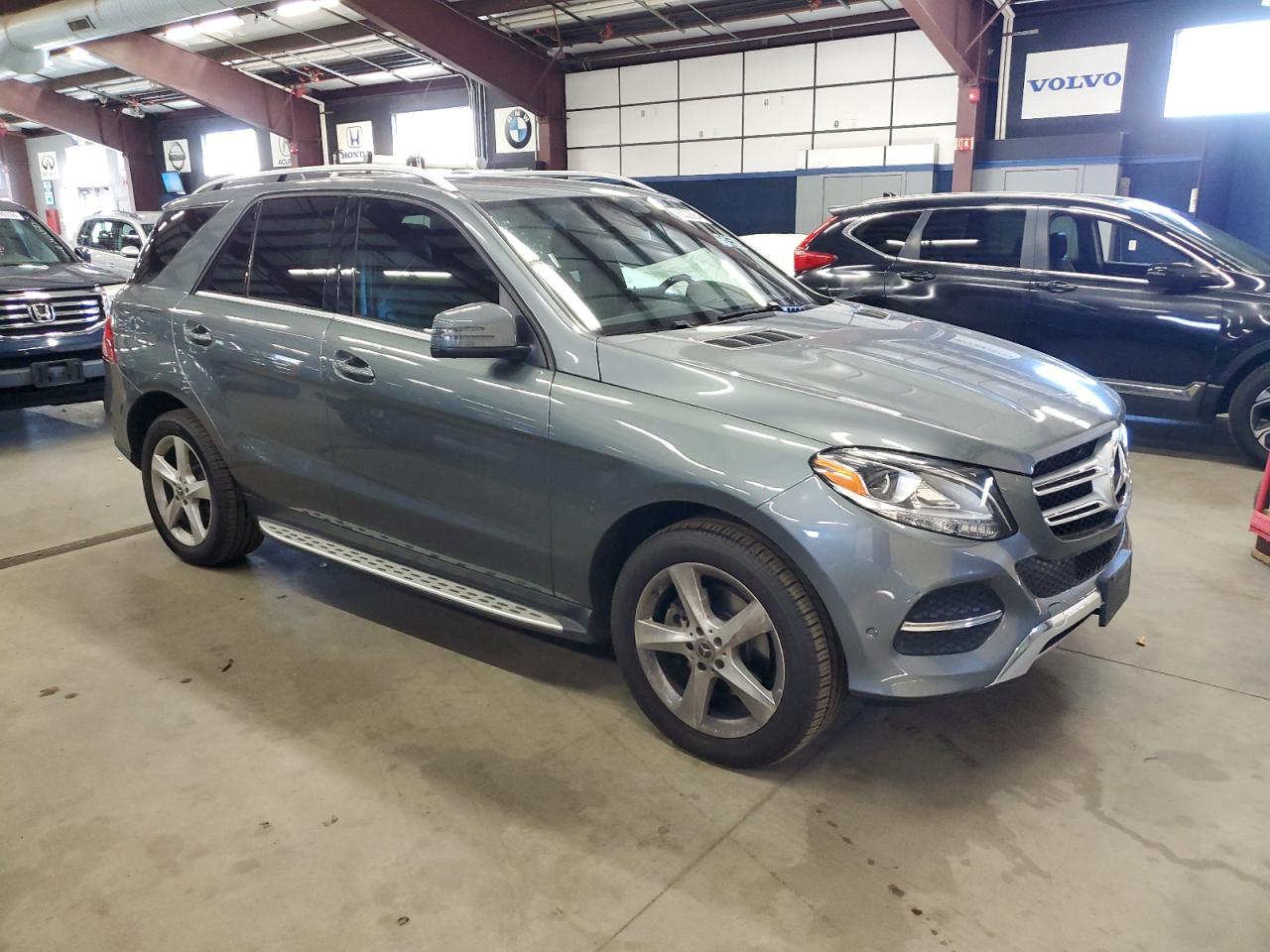 VIN 4JGDA5HB5JB013216 2018 MERCEDES-BENZ GLE-CLASS no.4