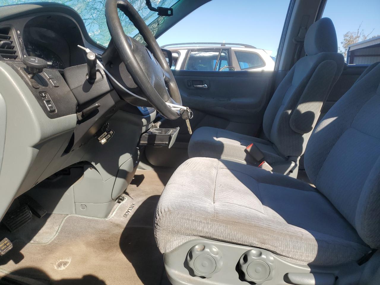 2004 Honda Odyssey - Image 7