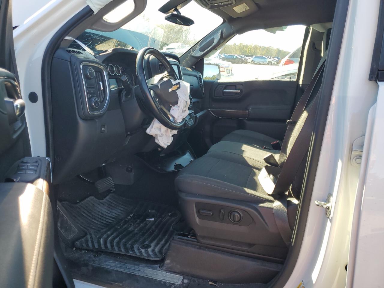 2021 Chevrolet Silverado - Image 7