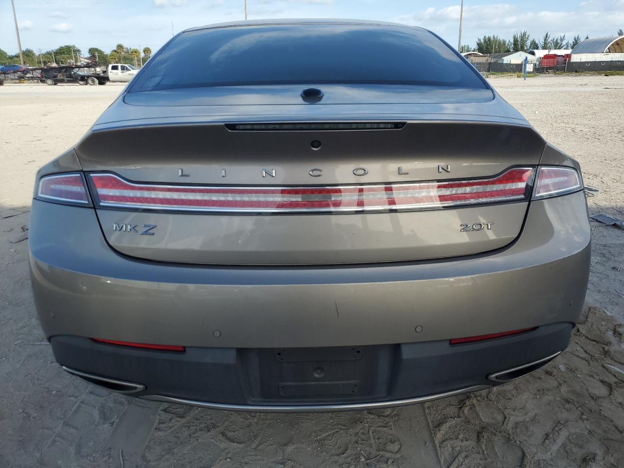 2020 Lincoln MKZ - Image 6