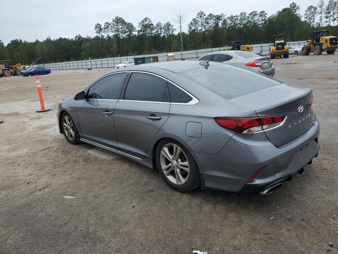2018 Hyundai Sonata - Image 2