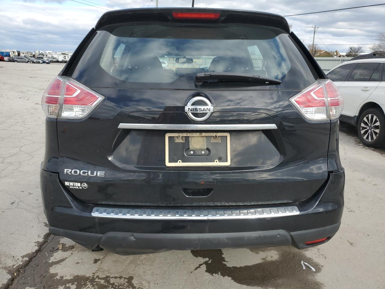 2016 Nissan Rogue S VIN: JN8AT2MT0GW030168 Lot: 81637984