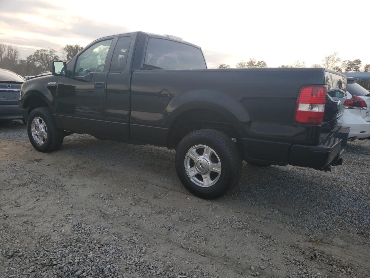 2007 Ford F-150 - Image 2