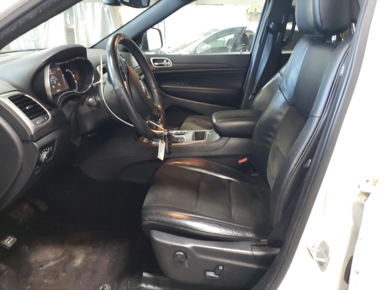 2018 Jeep Grand Cherokee - Image 7