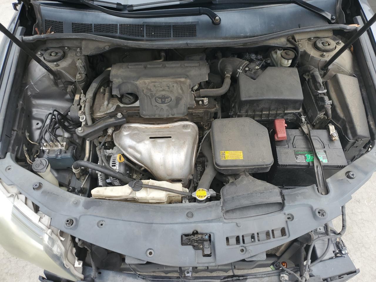 2012 Toyota Camry - Image 11