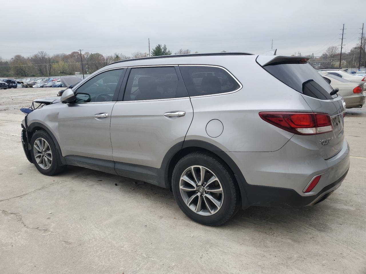 2017 Hyundai Santa Fe - Image 2