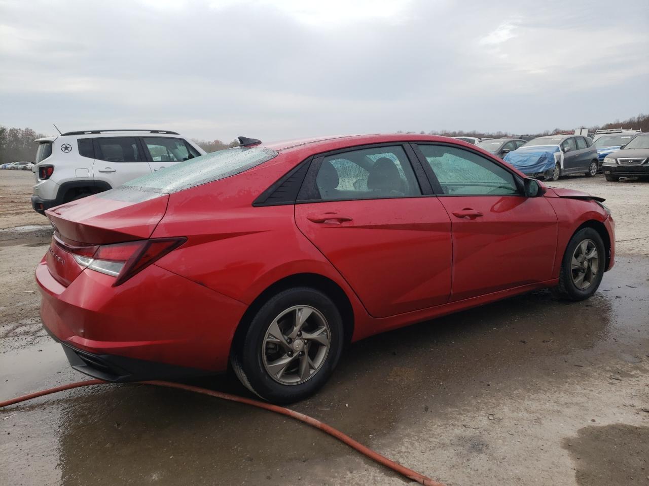 2021 Hyundai Elantra - Image 3