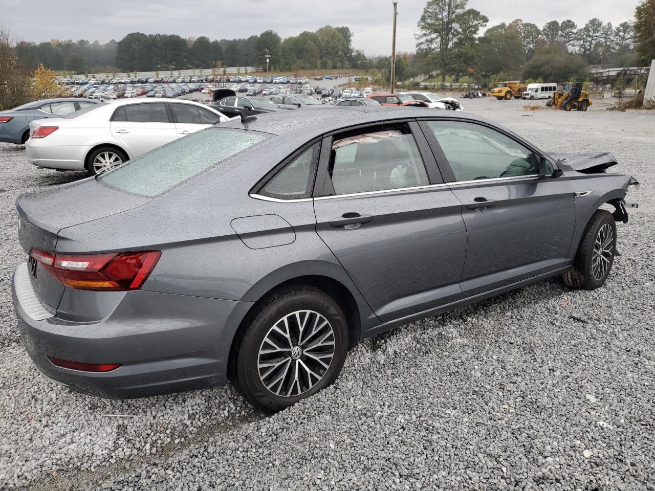 2019 Volkswagen Jetta - Image 3
