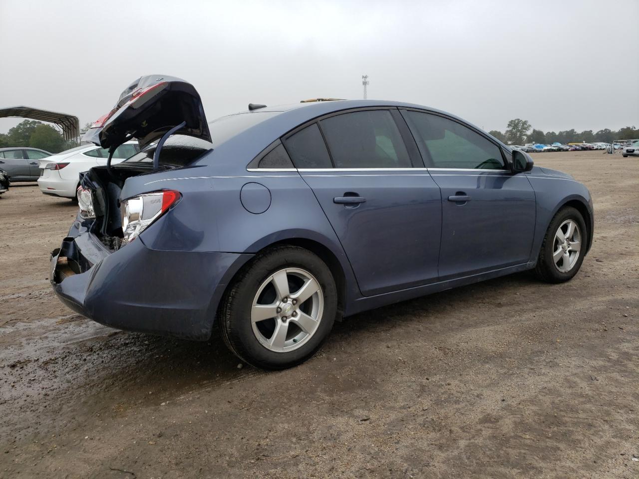2014 Chevrolet Cruze - Image 3