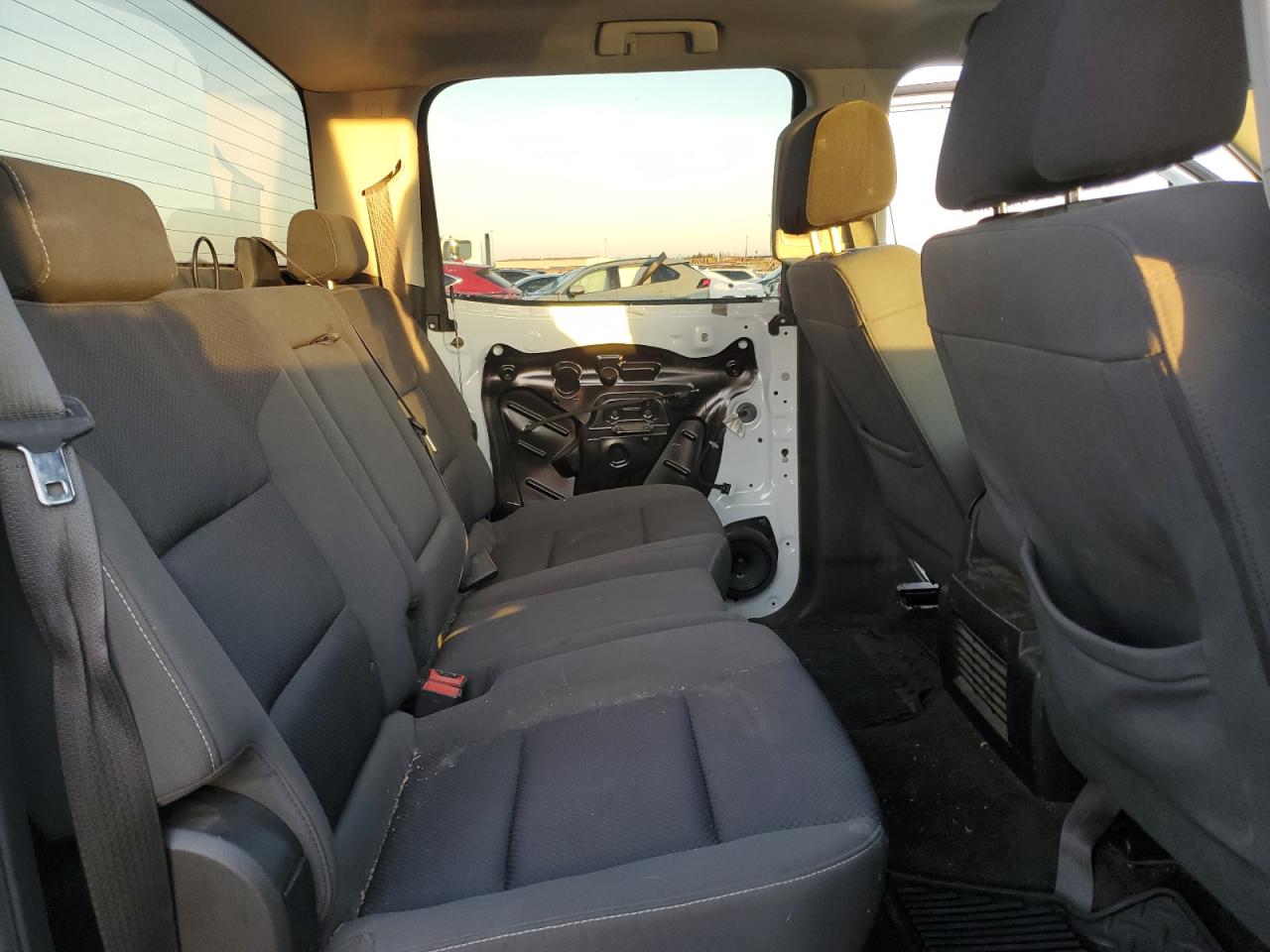2018 Chevrolet Silverado - Image 10