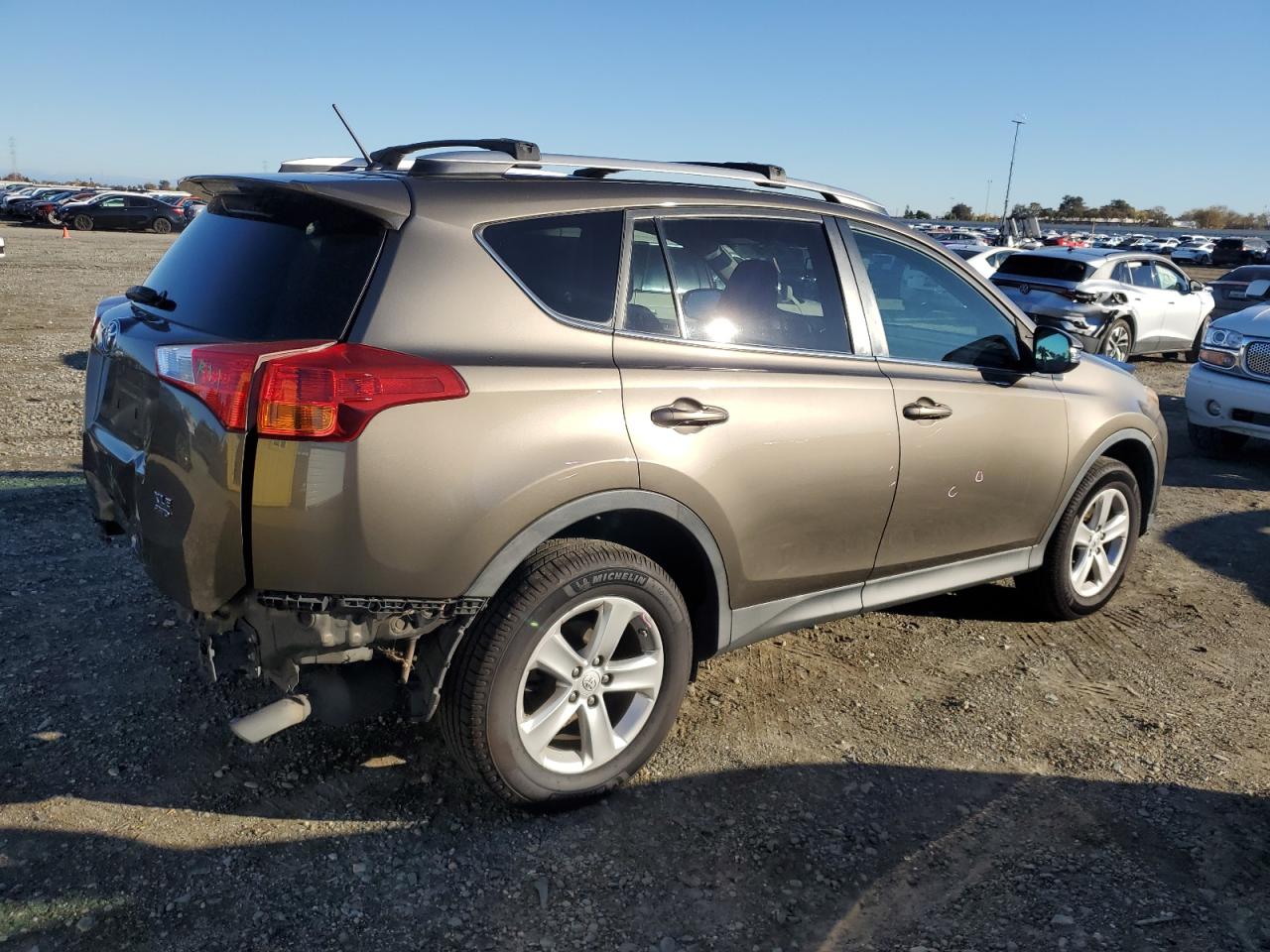 VIN 2T3RFREV5DW107514 2013 TOYOTA RAV4 no.3