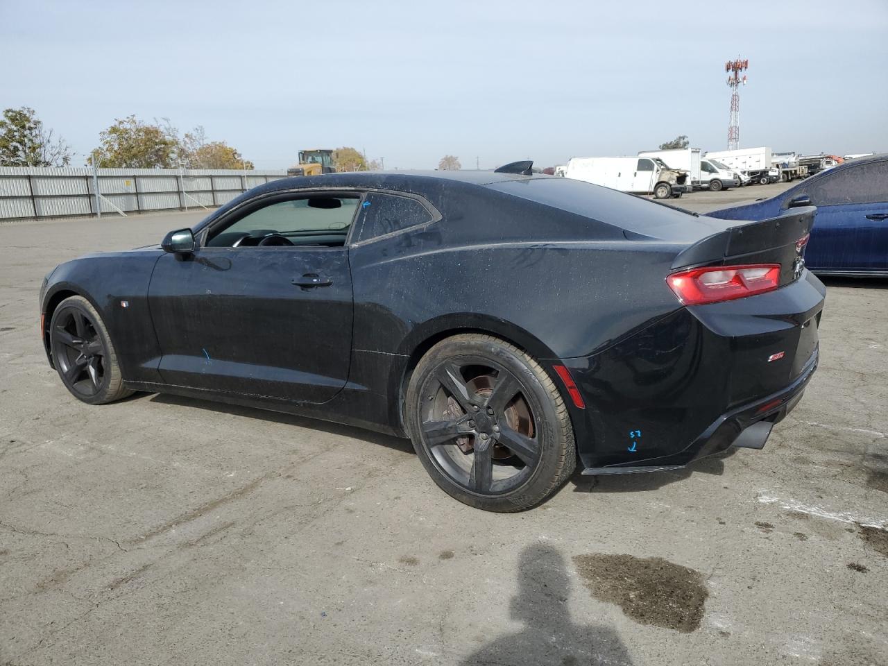 VIN 1G1FF1R73J0145090 2018 CHEVROLET CAMARO no.2