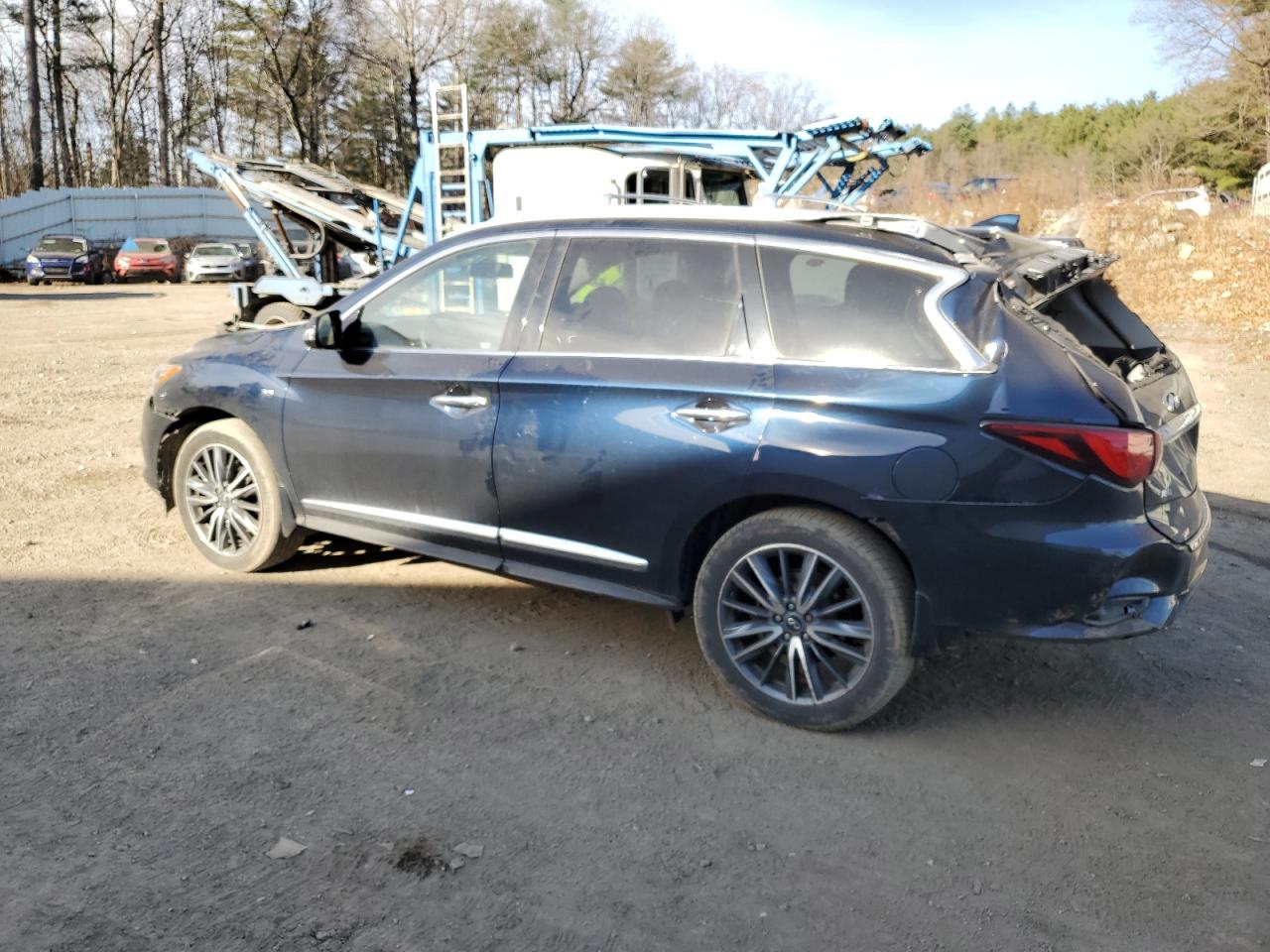 2019 Infiniti QX60 - Image 2