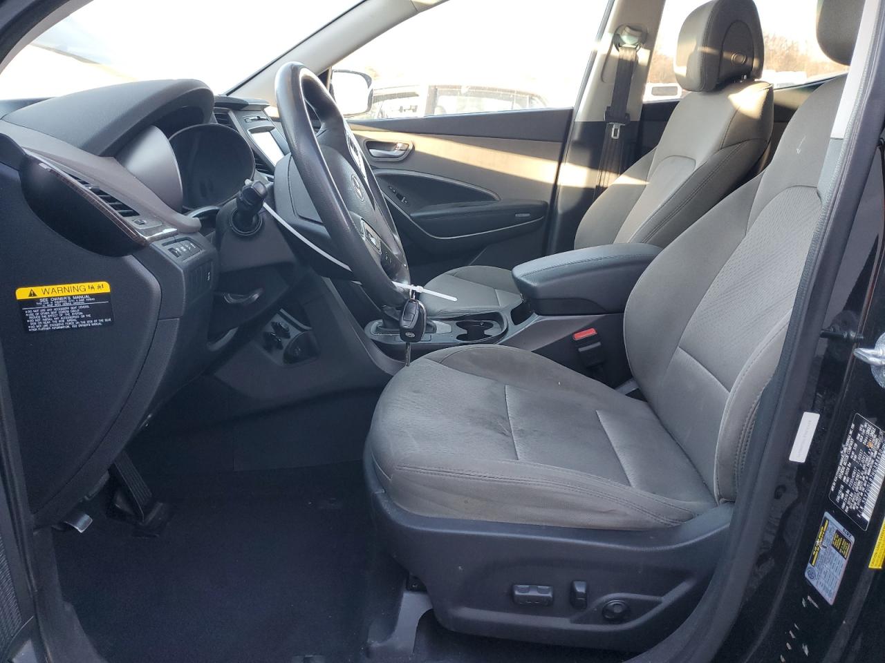 2017 Hyundai Santa Fe - Image 7