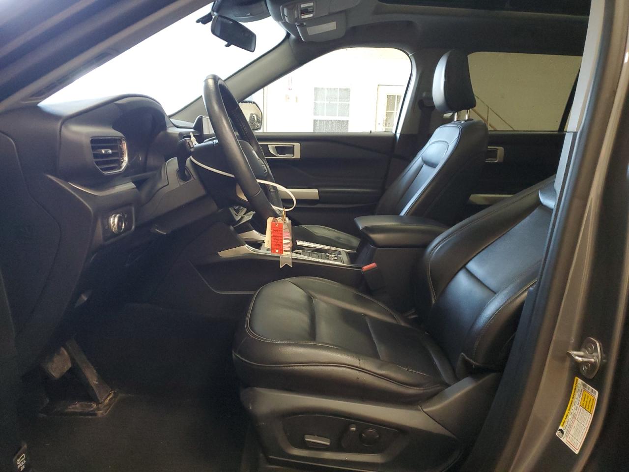 2021 Ford Explorer - Image 7