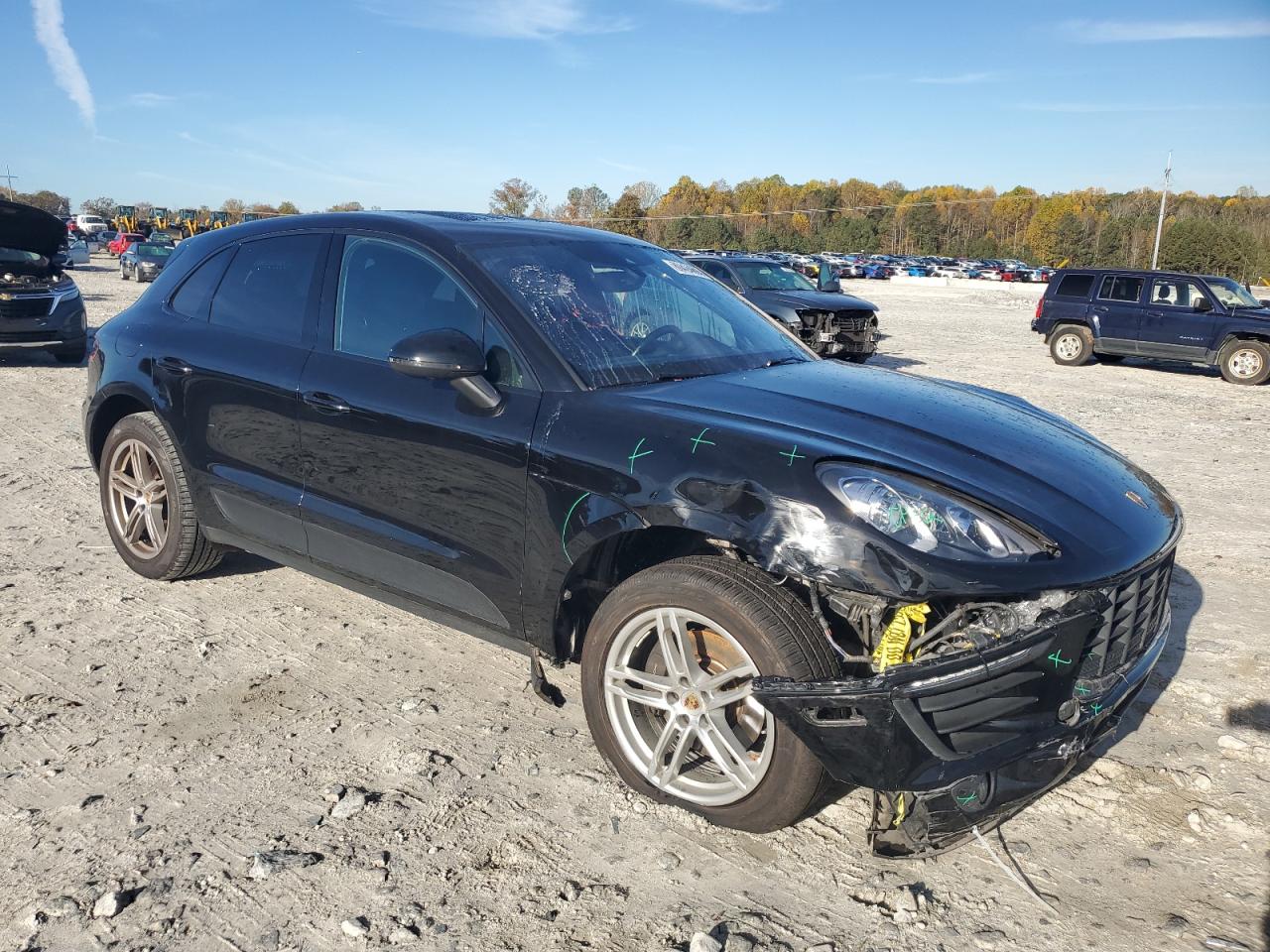 2017 Porsche Macan - Image 4