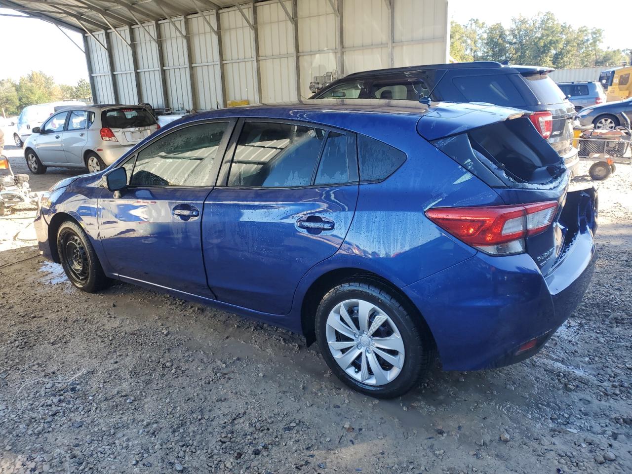 VIN 4S3GTAA63J3734825 2018 SUBARU IMPREZA no.2