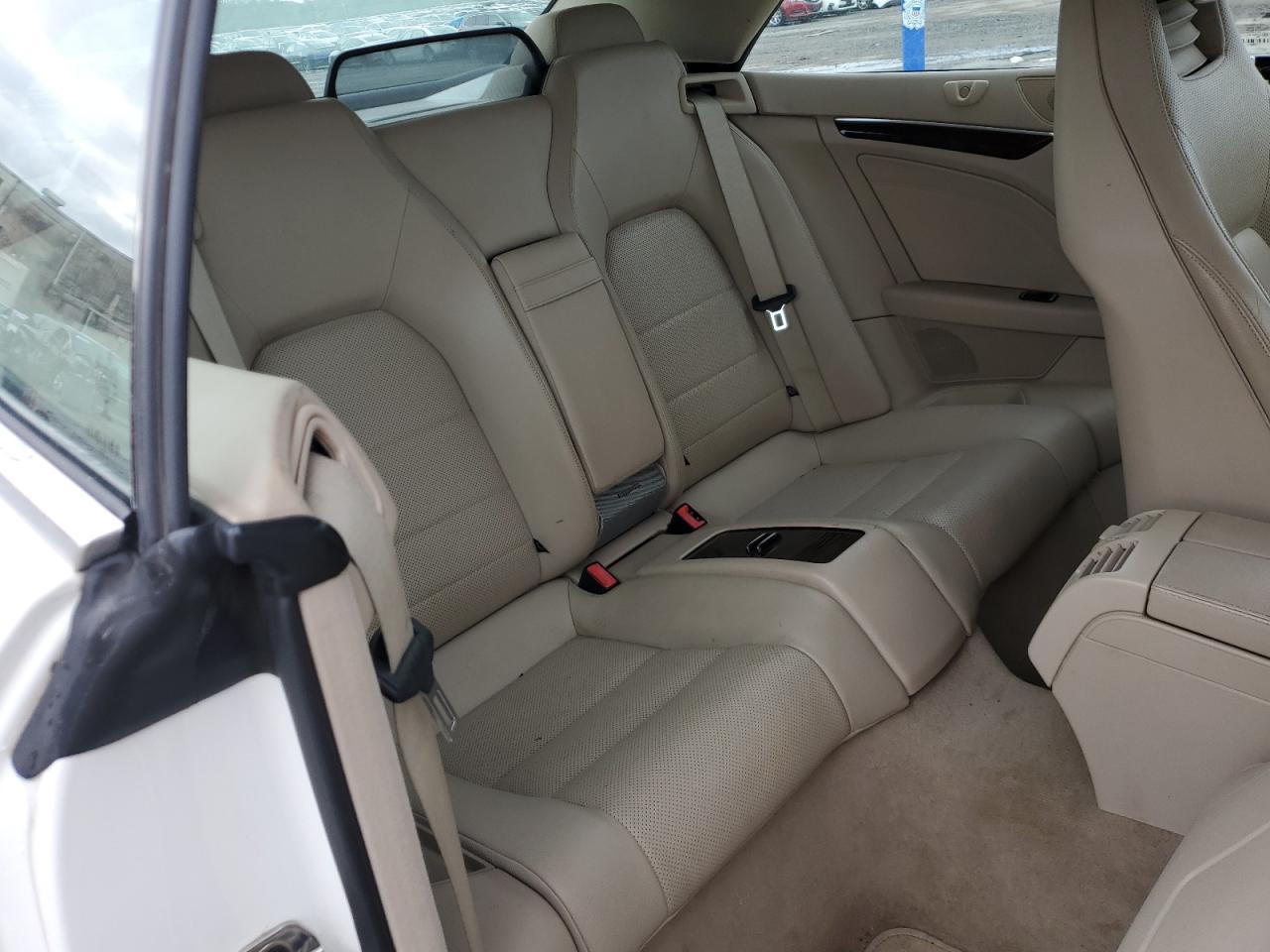 2014 Mercedes-Benz E-klasse - Image 10