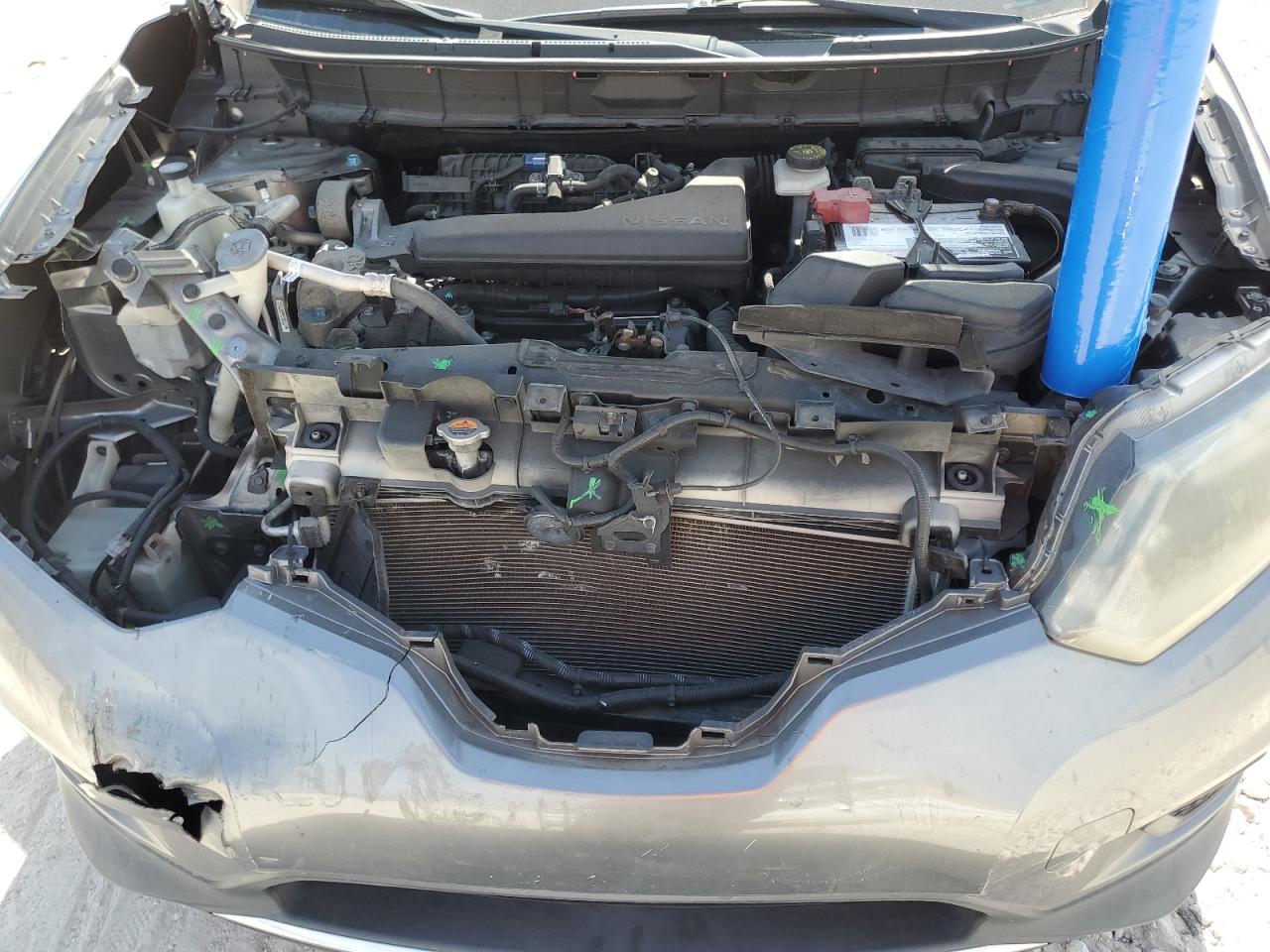 2015 Nissan Rogue - Image 12