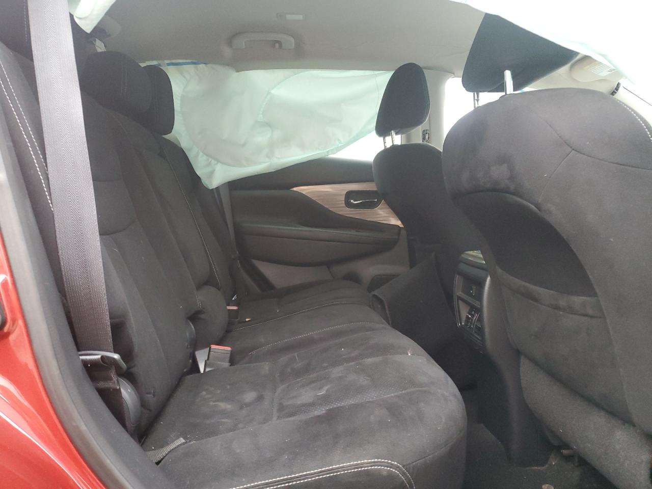2016 Nissan Murano - Image 10