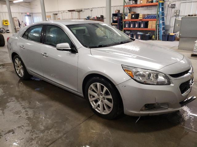  CHEVROLET MALIBU 2016 Srebrny