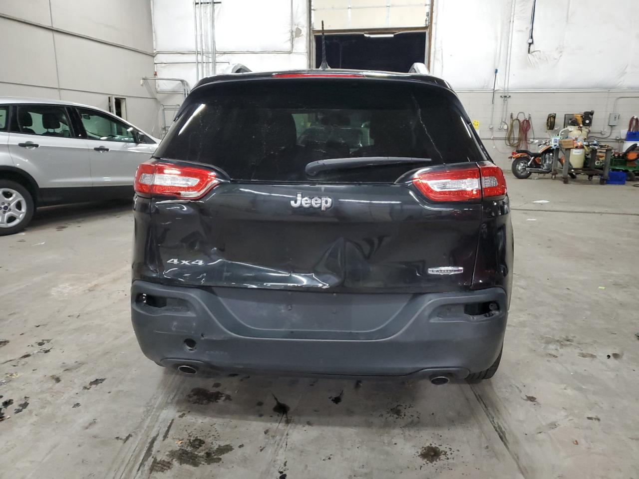 2014 Jeep Cherokee Latitude VIN: 1C4PJMCS4EW213859 Lot: 81538414