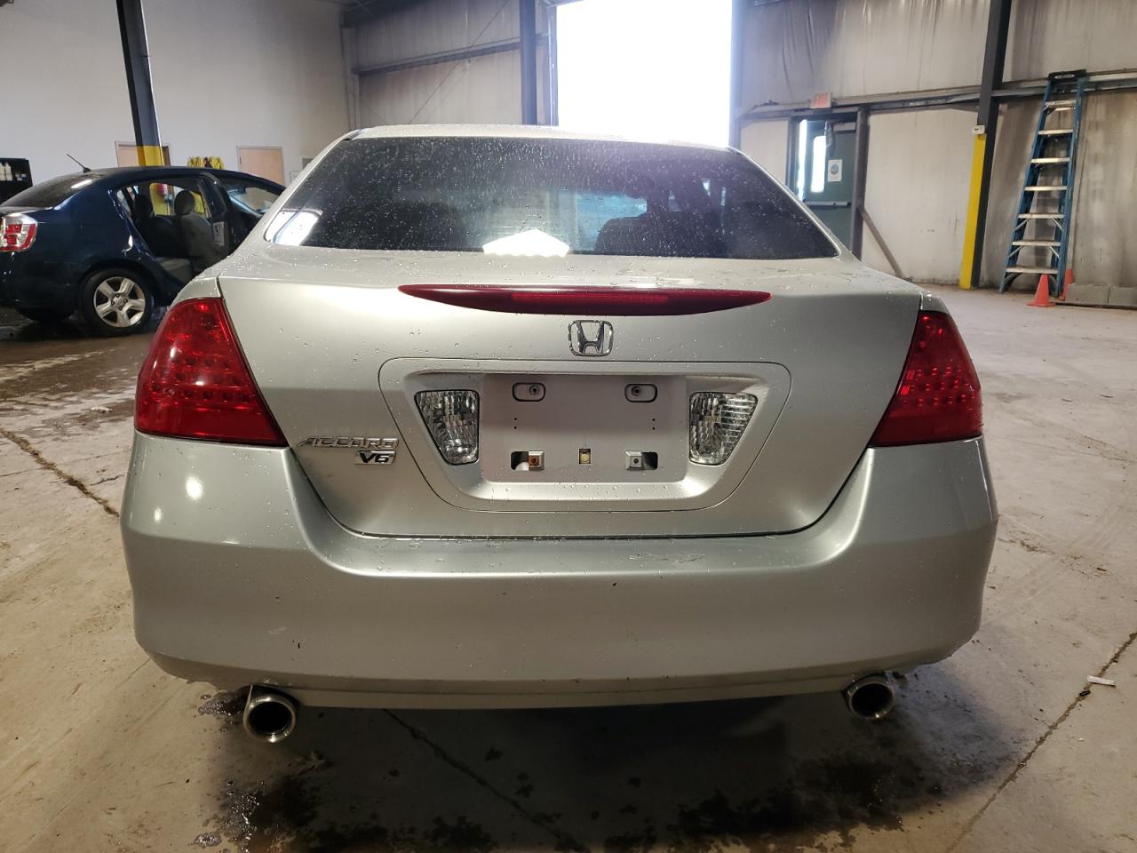 2007 Honda Accord Se VIN: 1HGCM664X7A057195 Lot: 81322604