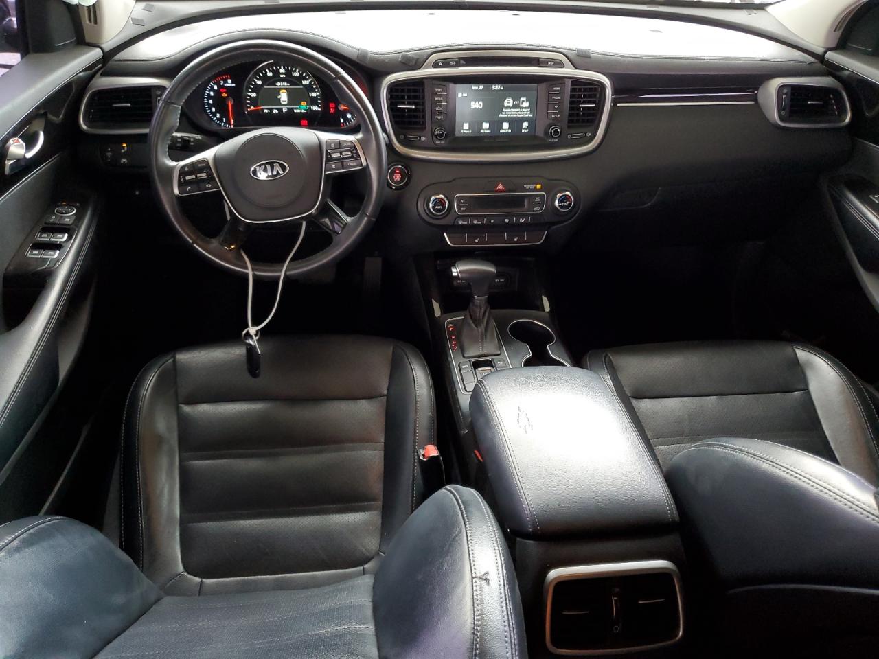 2019 Kia Sorento - Image 8