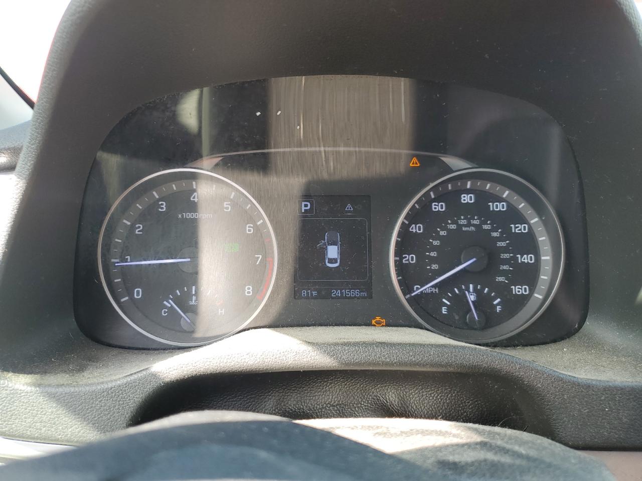 2018 Hyundai Elantra - Image 9