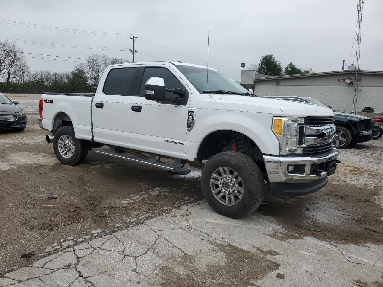 2017 Ford F250 - Image 4