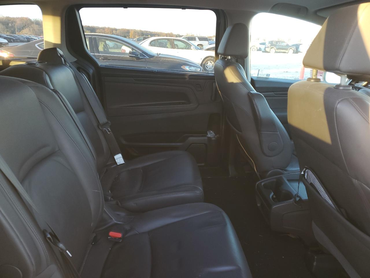 2018 Honda Odyssey - Image 11
