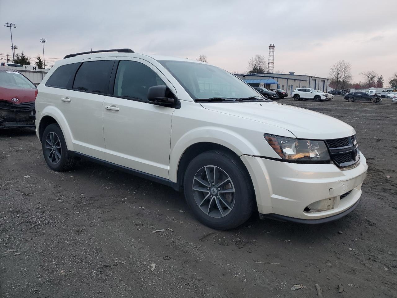 2018 Dodge Journey - Image 4