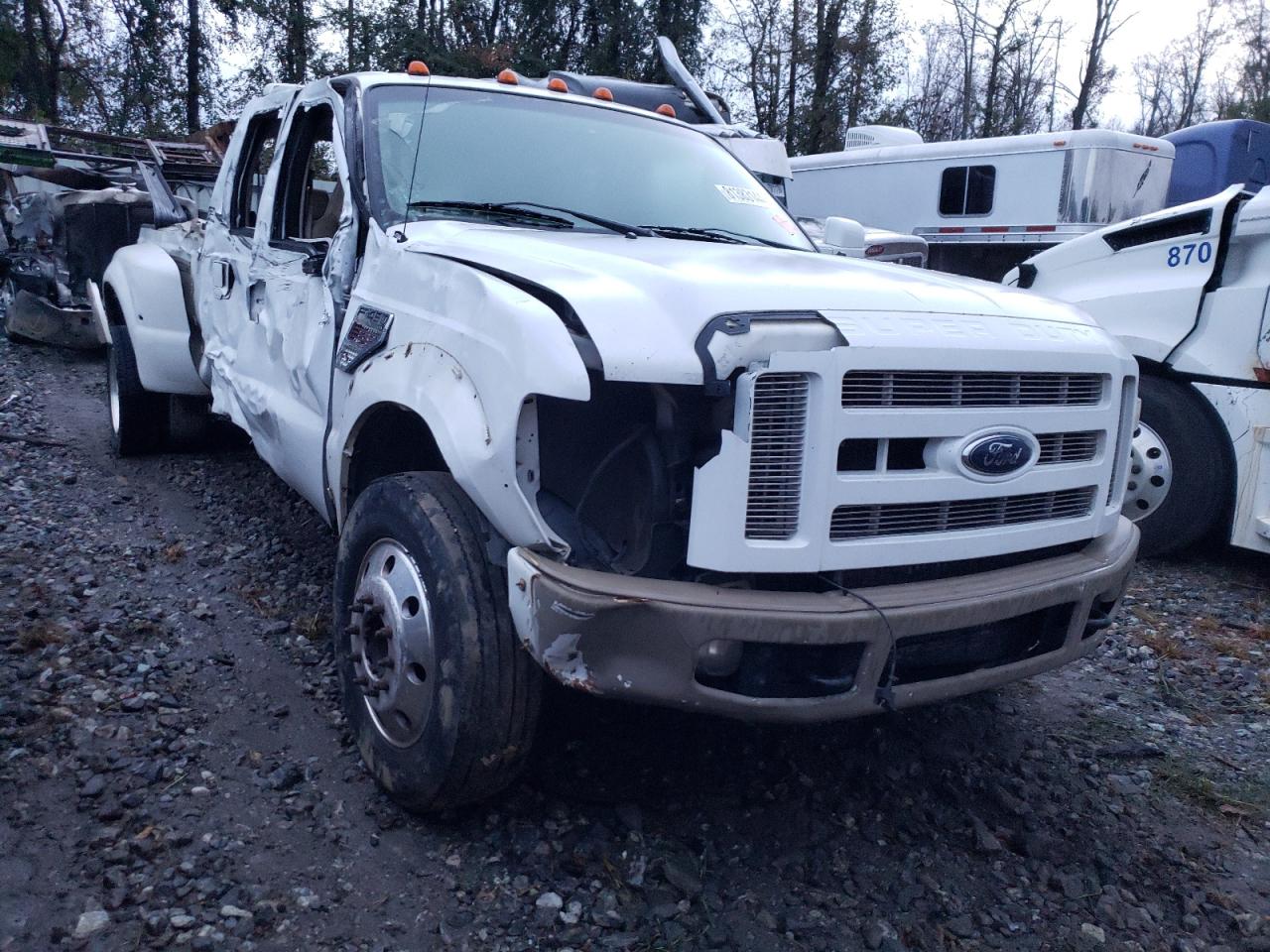 2008 Ford F450 - Image 4