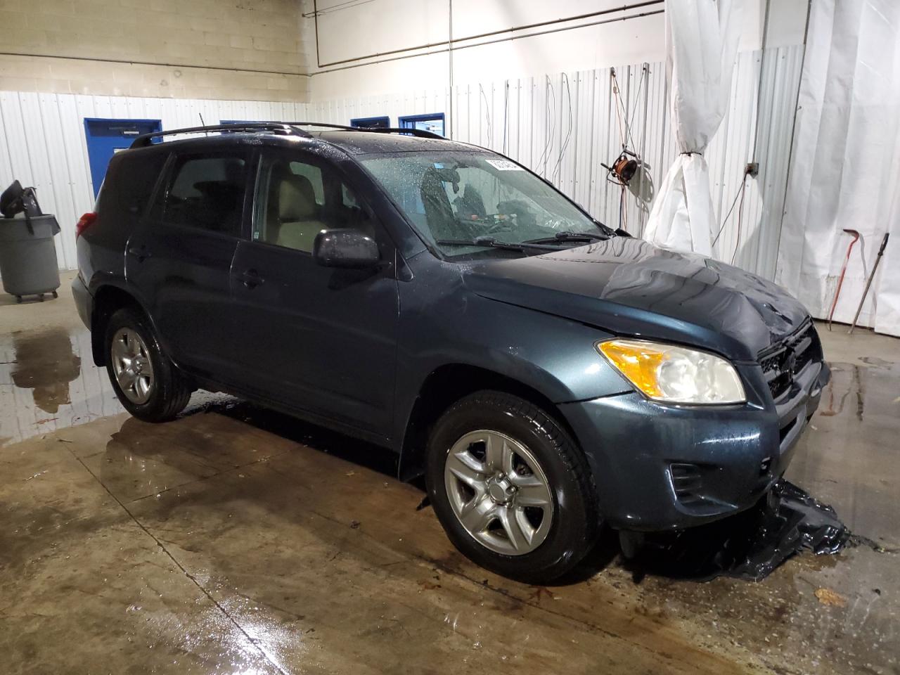 2011 Toyota RAV 4 - Image 4