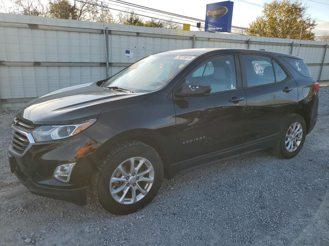 2020 Chevrolet Equinox - Image 1