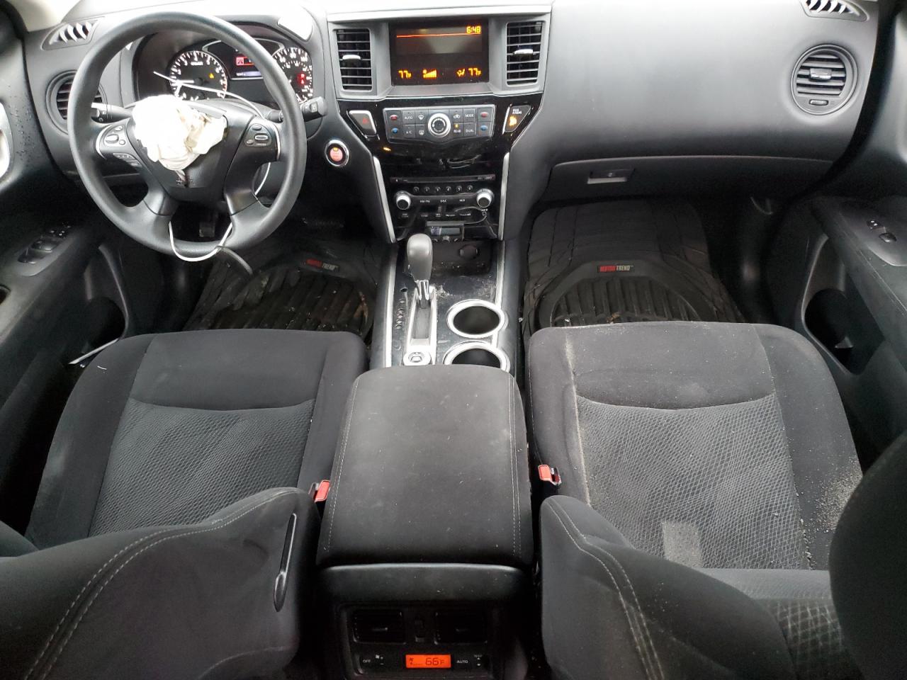 2016 Nissan Pathfinder - Image 8