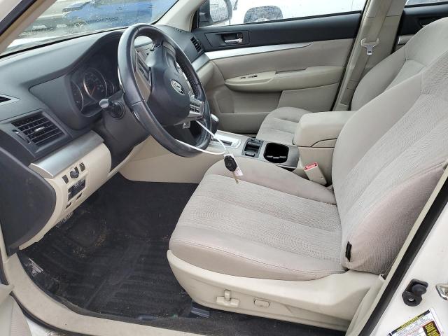  SUBARU LEGACY 2013 Белый