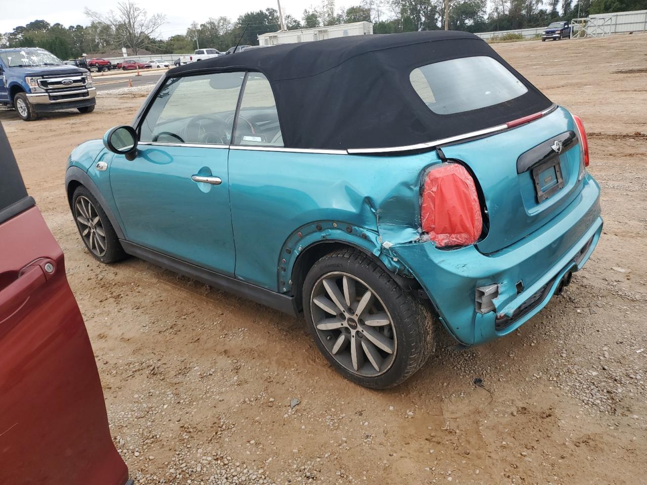 2016 MINI Cooper - Image 2