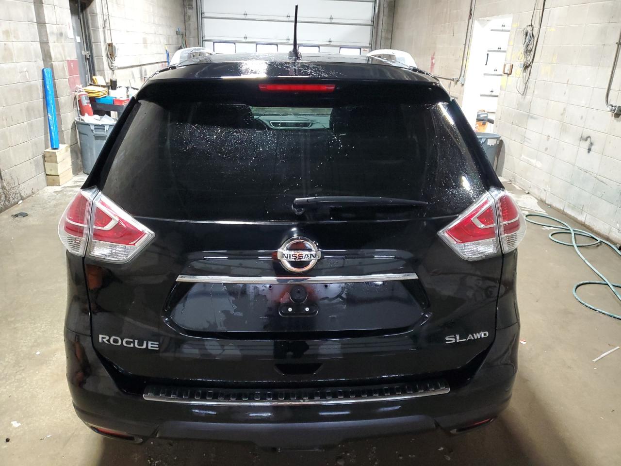 2015 Nissan Rogue S VIN: 5N1AT2MV1FC796919 Lot: 80688644