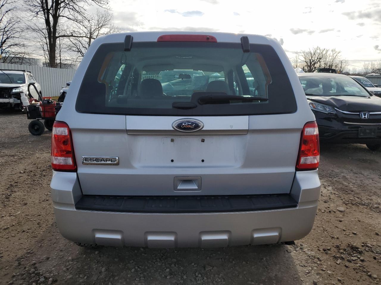 2011 Ford Escape - Image 6