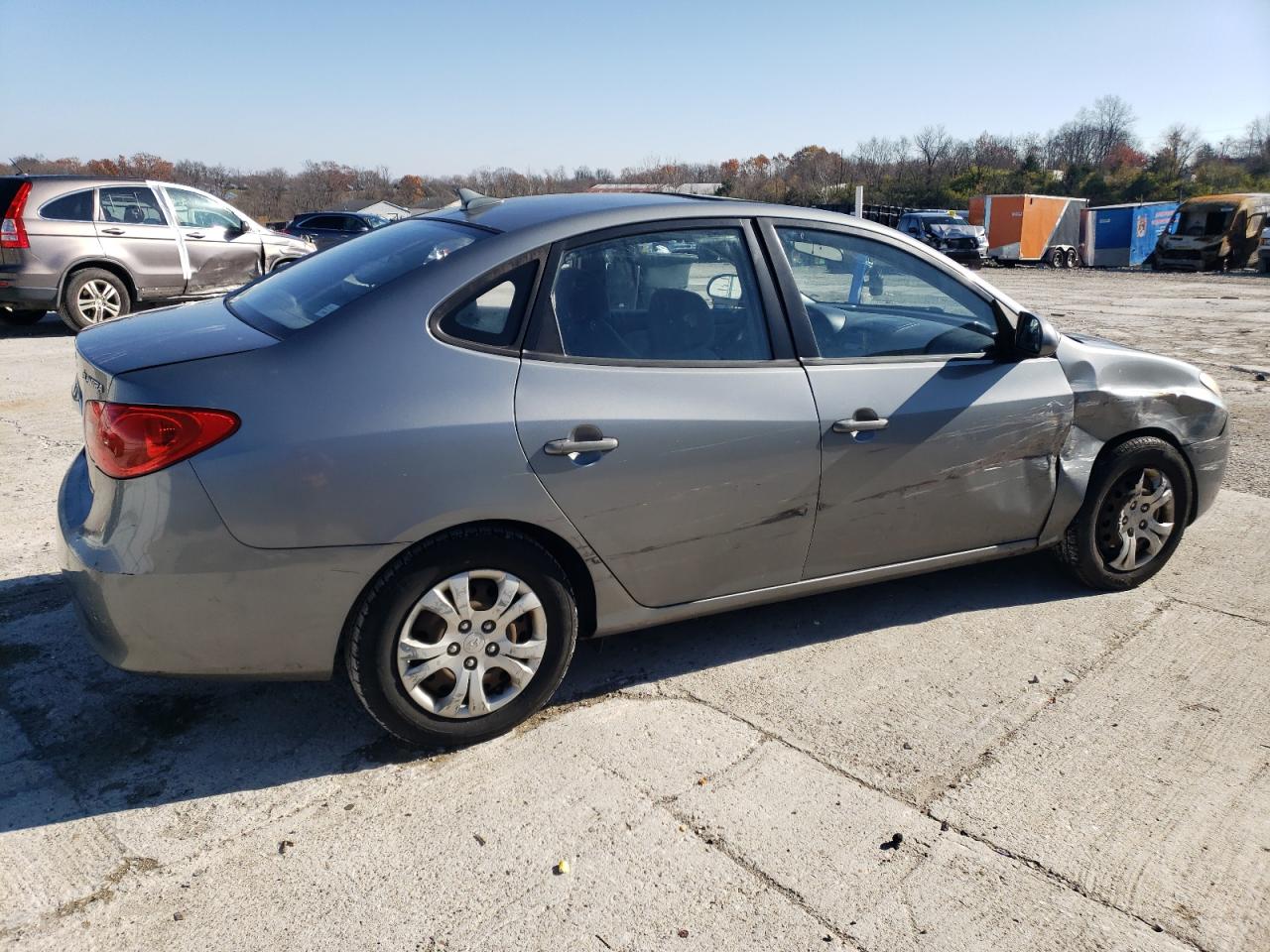 2010 Hyundai Elantra - Image 3
