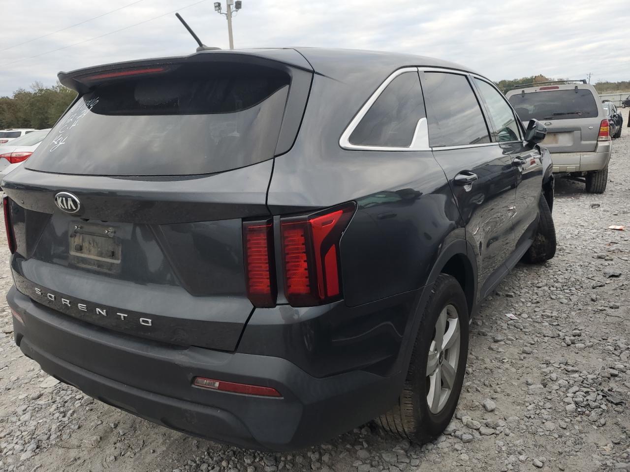 2021 Kia Sorento - Image 3