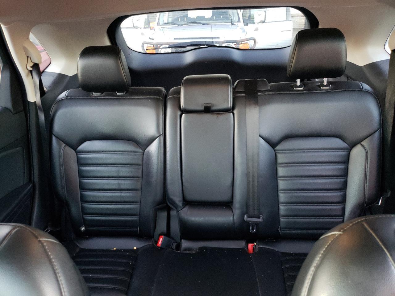 2020 Ford Edge - Image 10