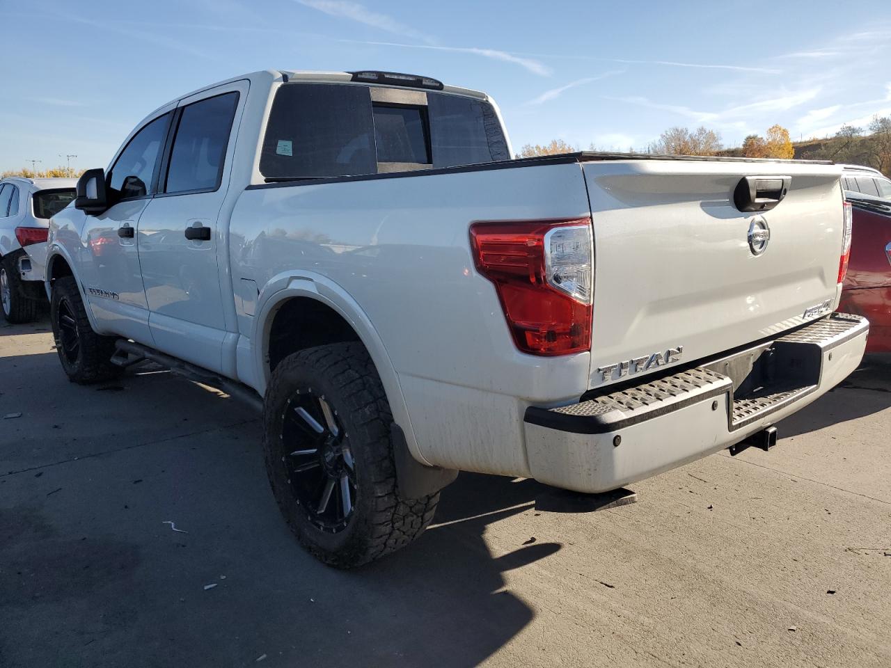 2018 Nissan Titan - Image 2