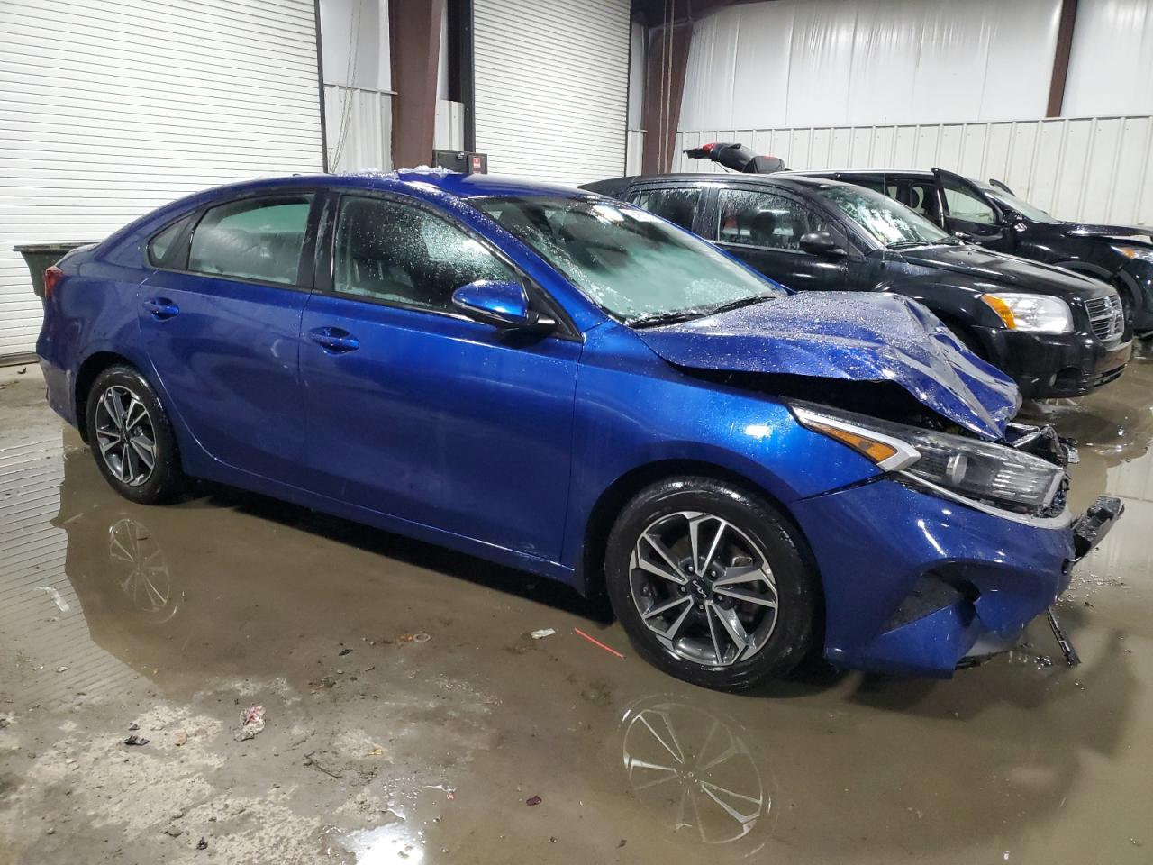 2023 Kia Forte - Image 4