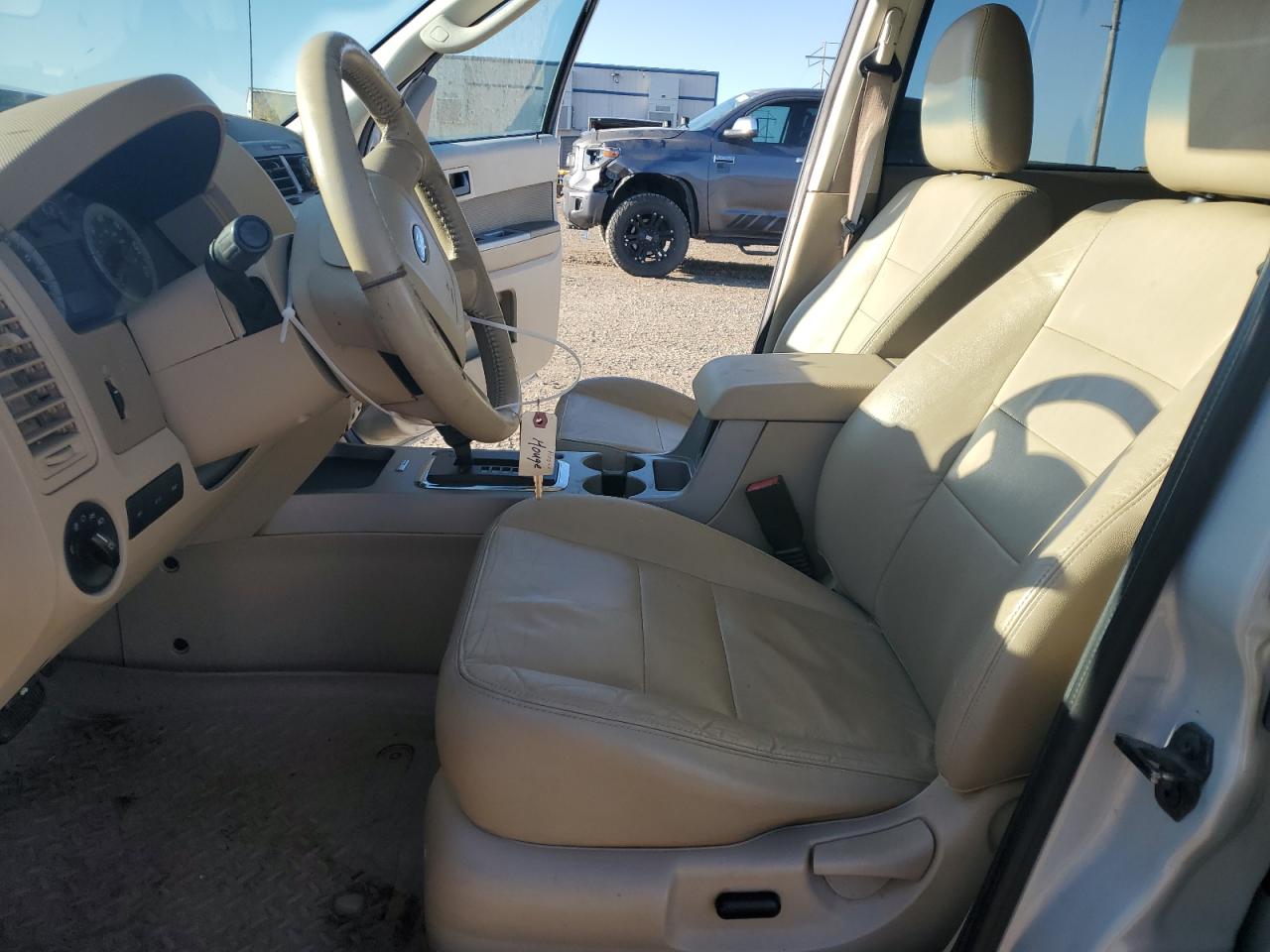 2009 Ford Escape - Image 7