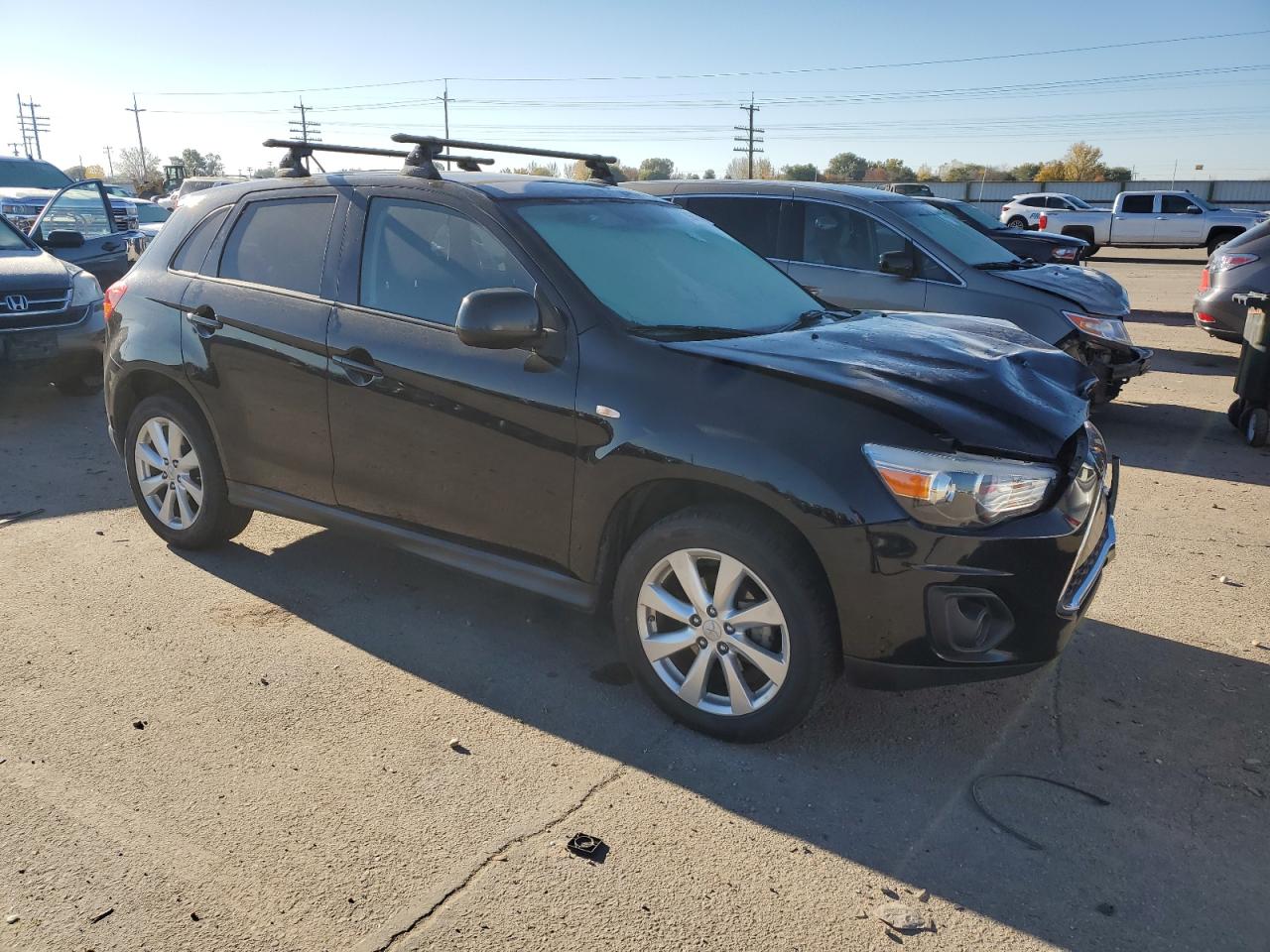 2015 Mitsubishi Outlander - Image 4